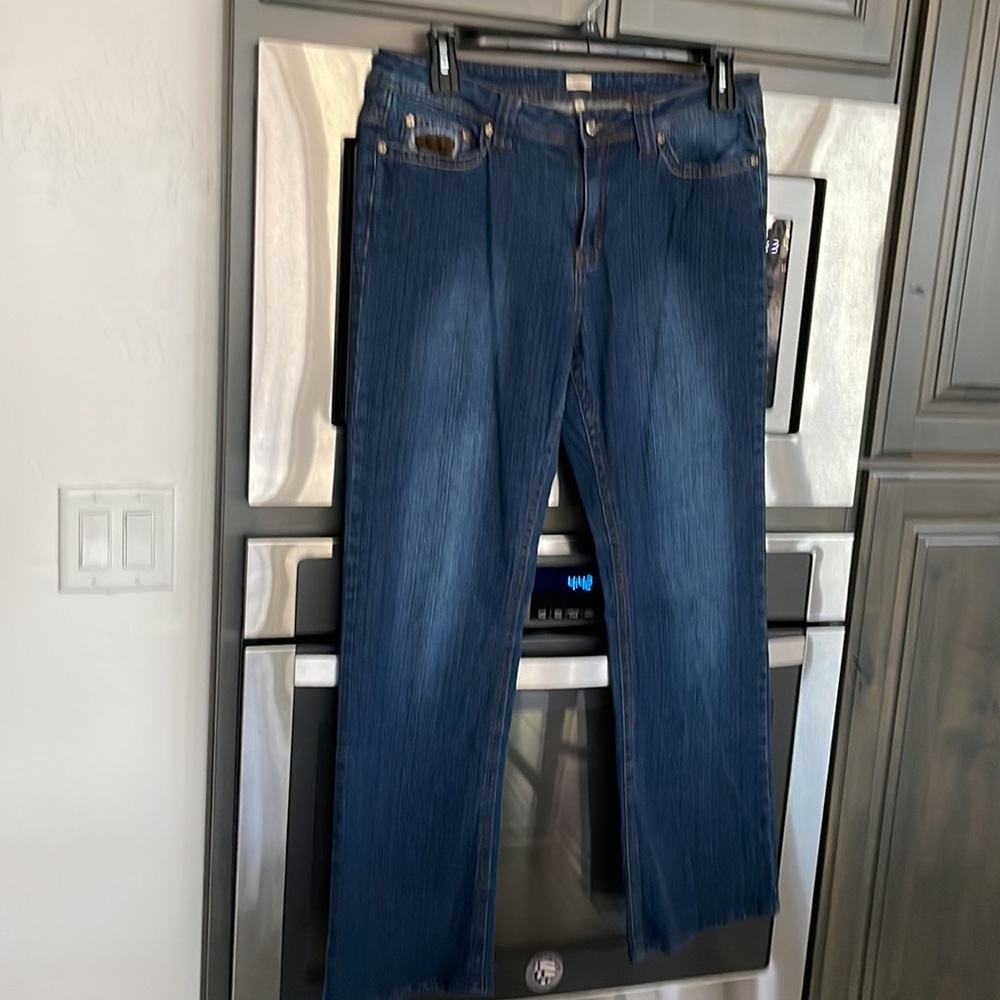 Reba Jeans - Picture 4 of 6